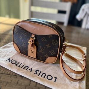 Louis Vuitton Monogram Brown and Tan Crossbody Bag